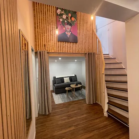 Eiffel Tour - Cosy Maneo Apartament